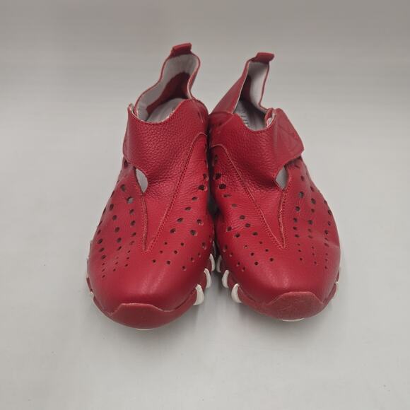 Litfoot European Sneakers Red Leather Perforated Shoes, Women’s EU 39 -US 8.5 - Picture 2 of 6